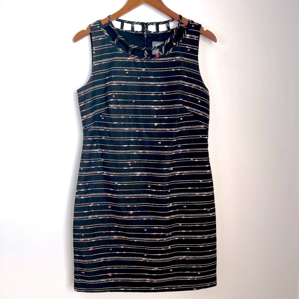 Vince Camuto Black Shift Dress with Multicolor Thread Size 6